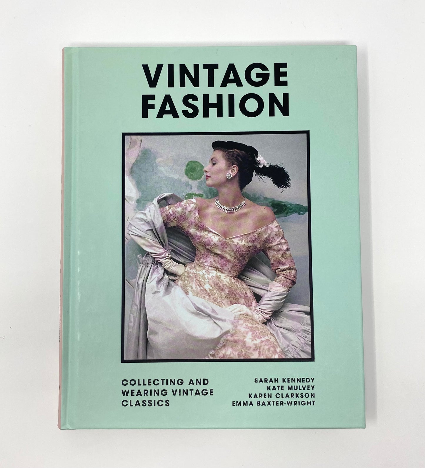 BOOK: Vintage Fashion