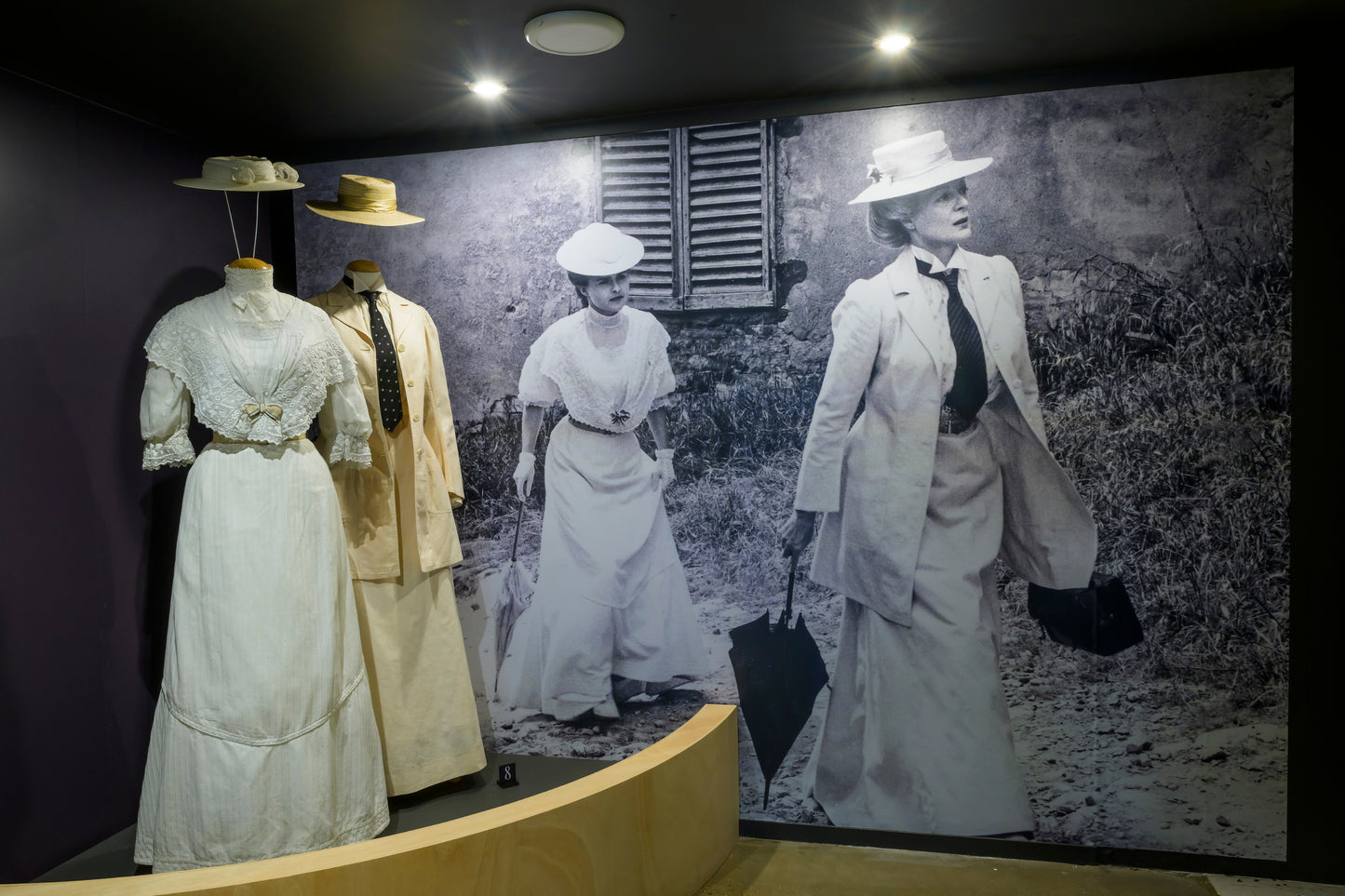 Costume Couture Lunchtime Tours