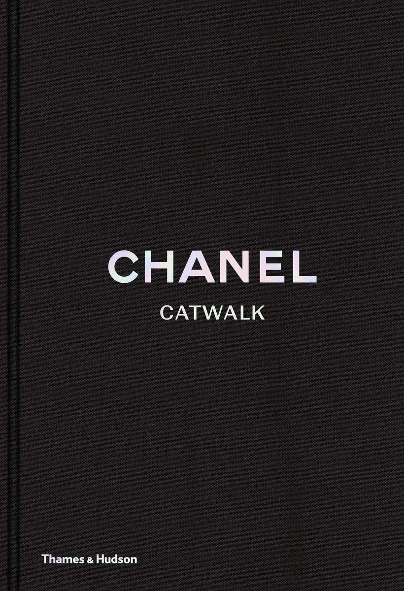 BOOK: Chanel, Catwalk