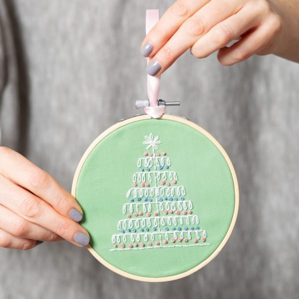 CHRISTMAS: Christmas Tree Embroidery Kit - Wool Couture